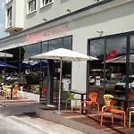 Hotel Le Grand 3*