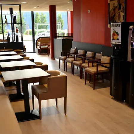Hotel Le Grand 3*