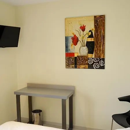 Hotell Le Grand Maubeuge