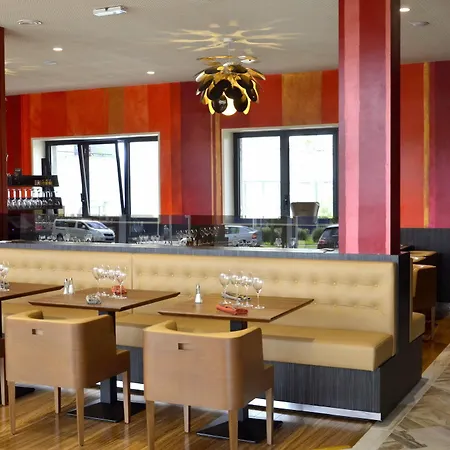 Hotel Le Grand Maubeuge