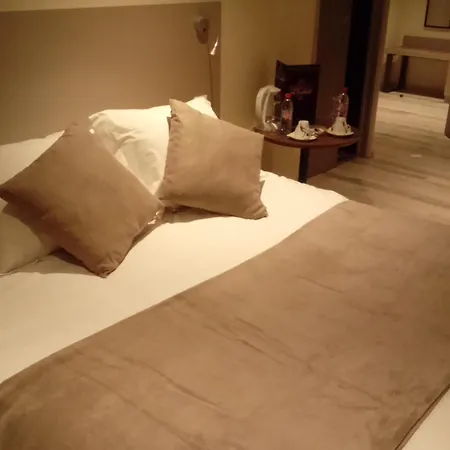 Le Grand Hotell Maubeuge